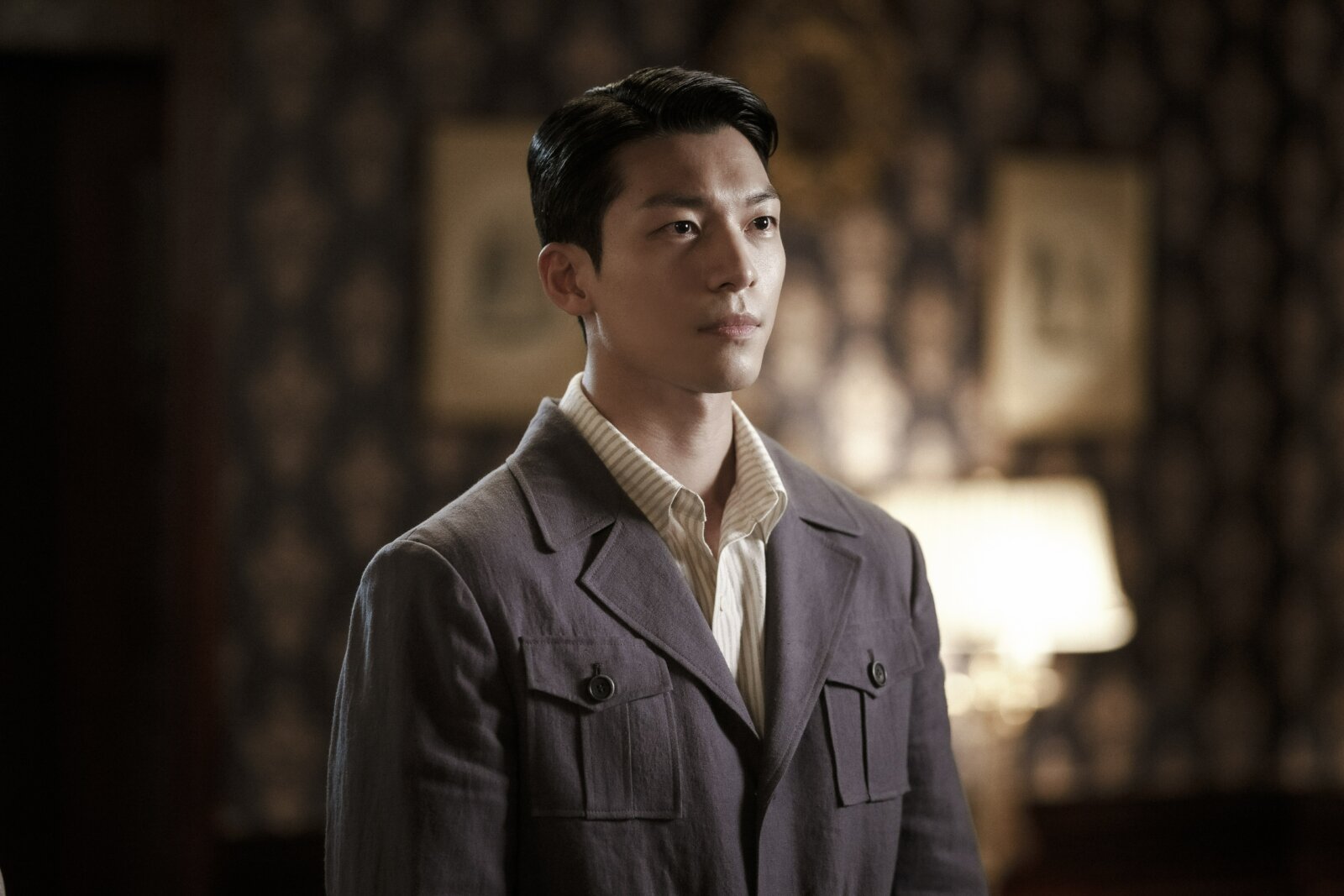 Wi Ha jun als Kwon Jun taek in der Netflix-Serie Gyeongseong Creature
