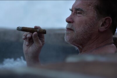 Arnold Schwarzenegger ist in seiner neuen Netflix-Doku Arnold nachdenklich.